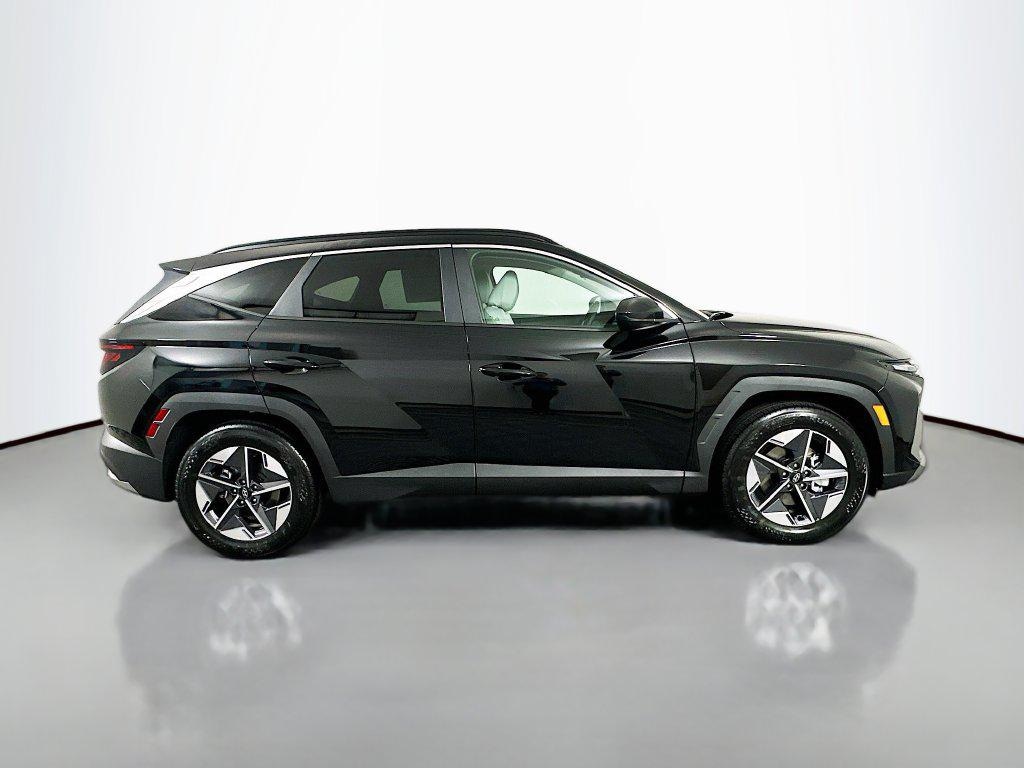 New 2026 Hyundai Tucson SEL FWD SUV