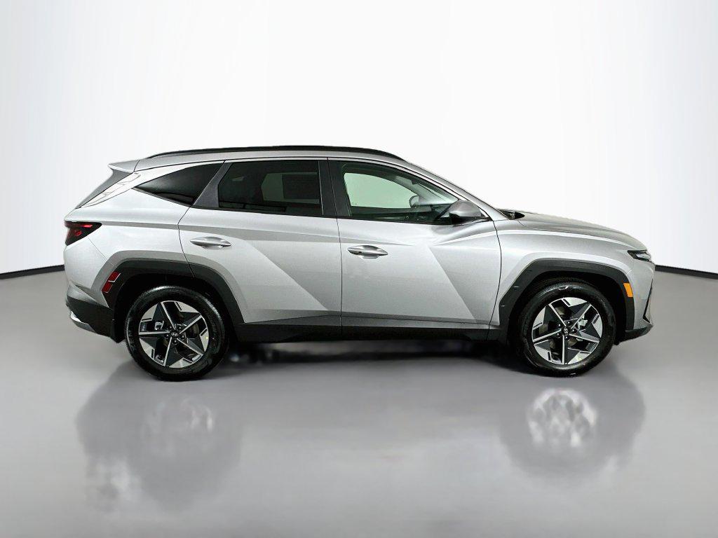New 2026 Hyundai Tucson Hybrid SEL FWD SUV