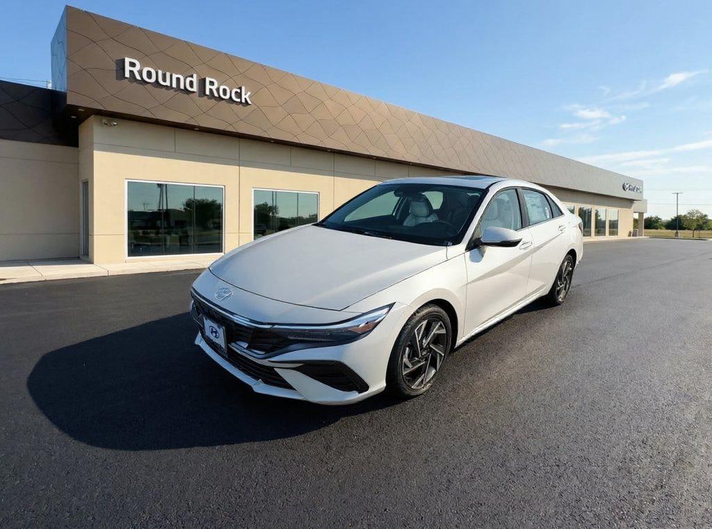 New 2026 Hyundai Elantra Limited Sedan
