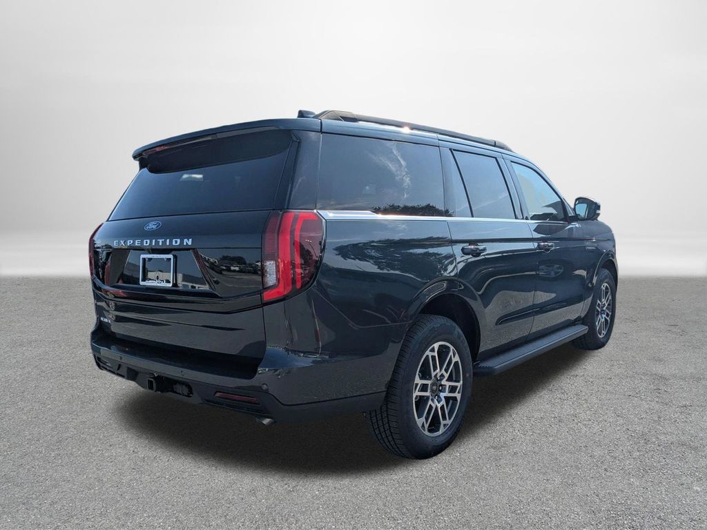 New 2026 Ford Expedition Active SUV