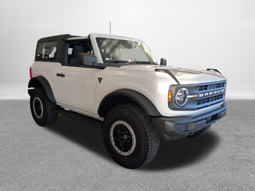 New 2026 Ford Bronco Base SUV