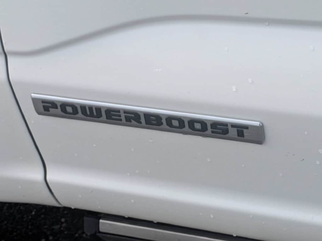 2022 Ford F-150 Platinum - Photo 14