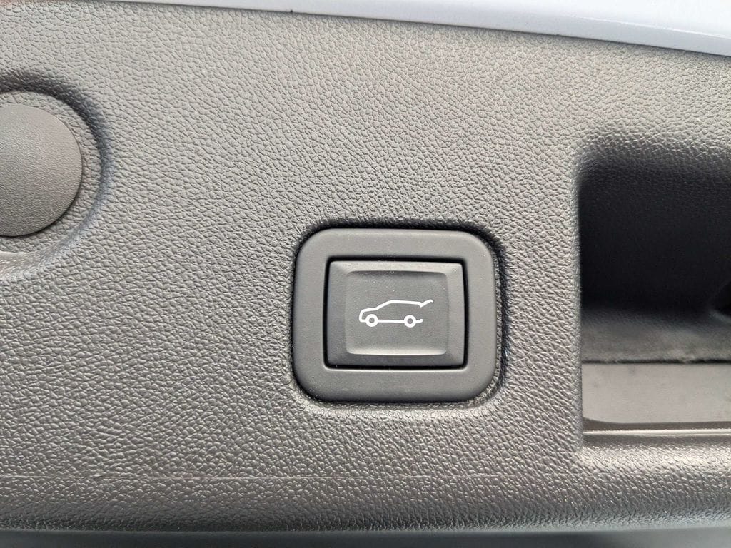 2024 Chevrolet Equinox LT - Photo 14