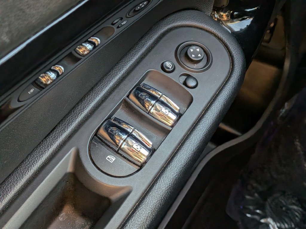 2024 MINI Countryman S - Photo 18