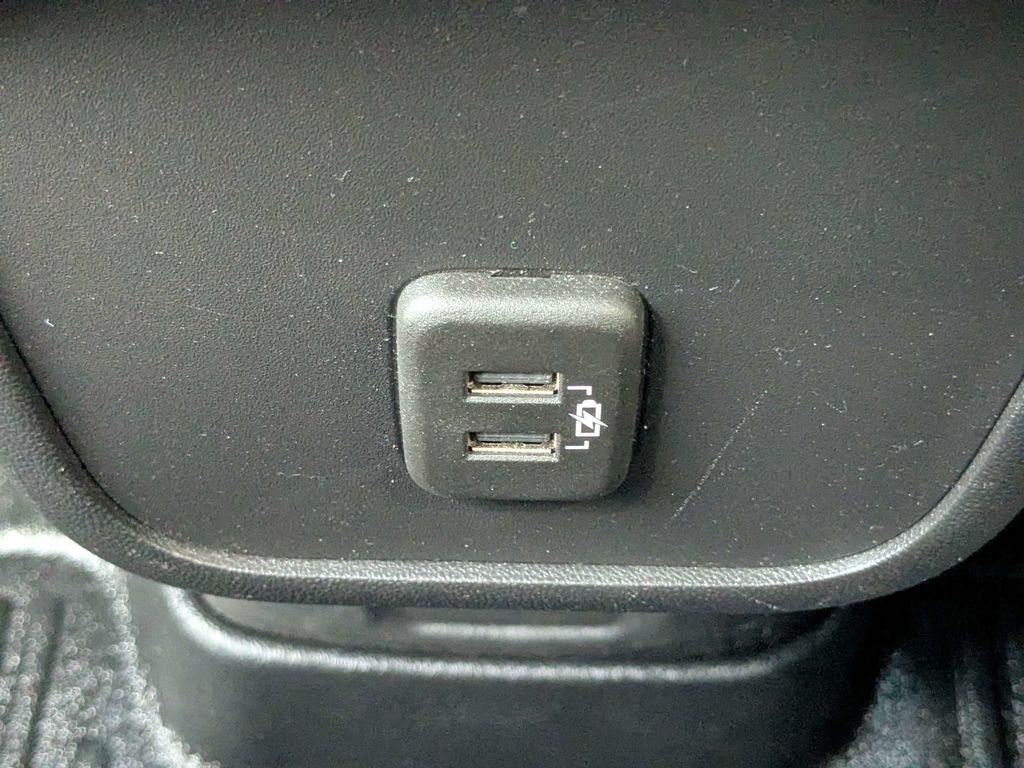 2024 Chevrolet Equinox LT - Photo 16