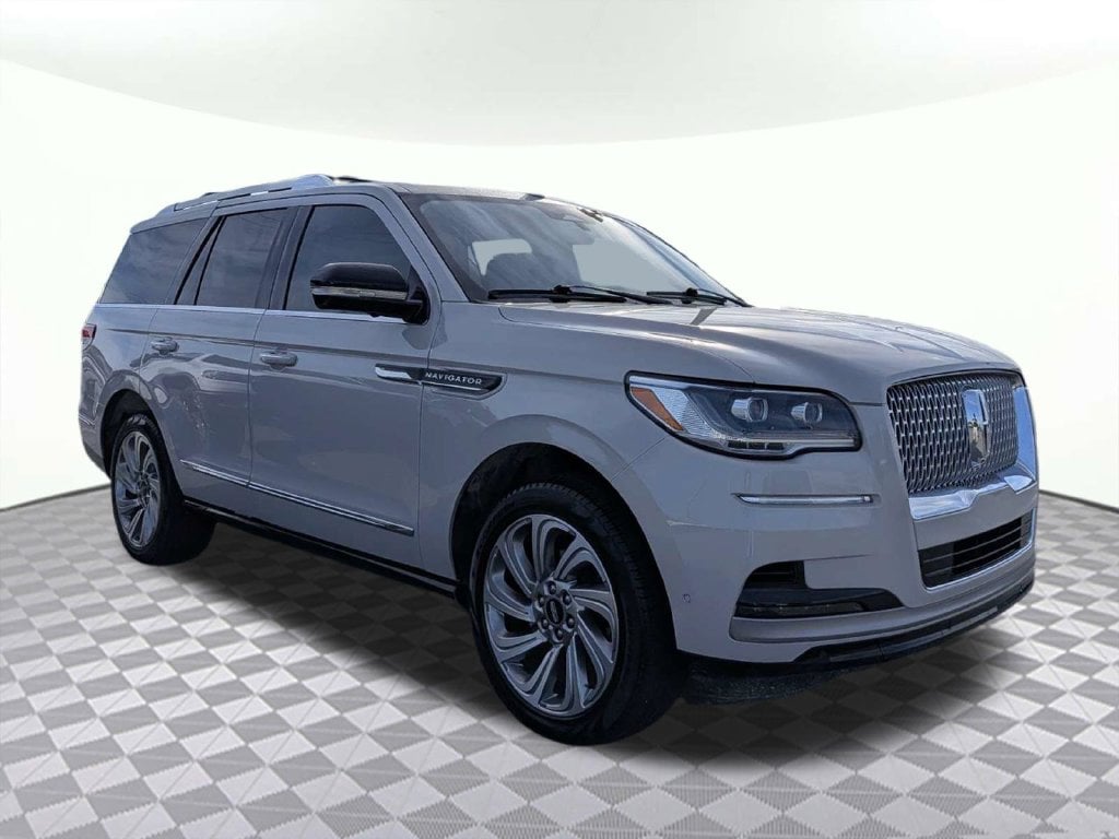 2024 Lincoln Navigator