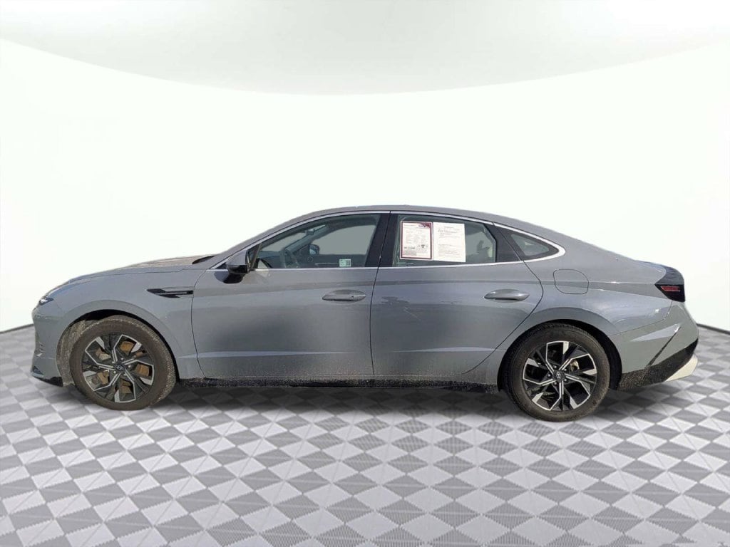2025 Hyundai Sonata SEL - Photo 6