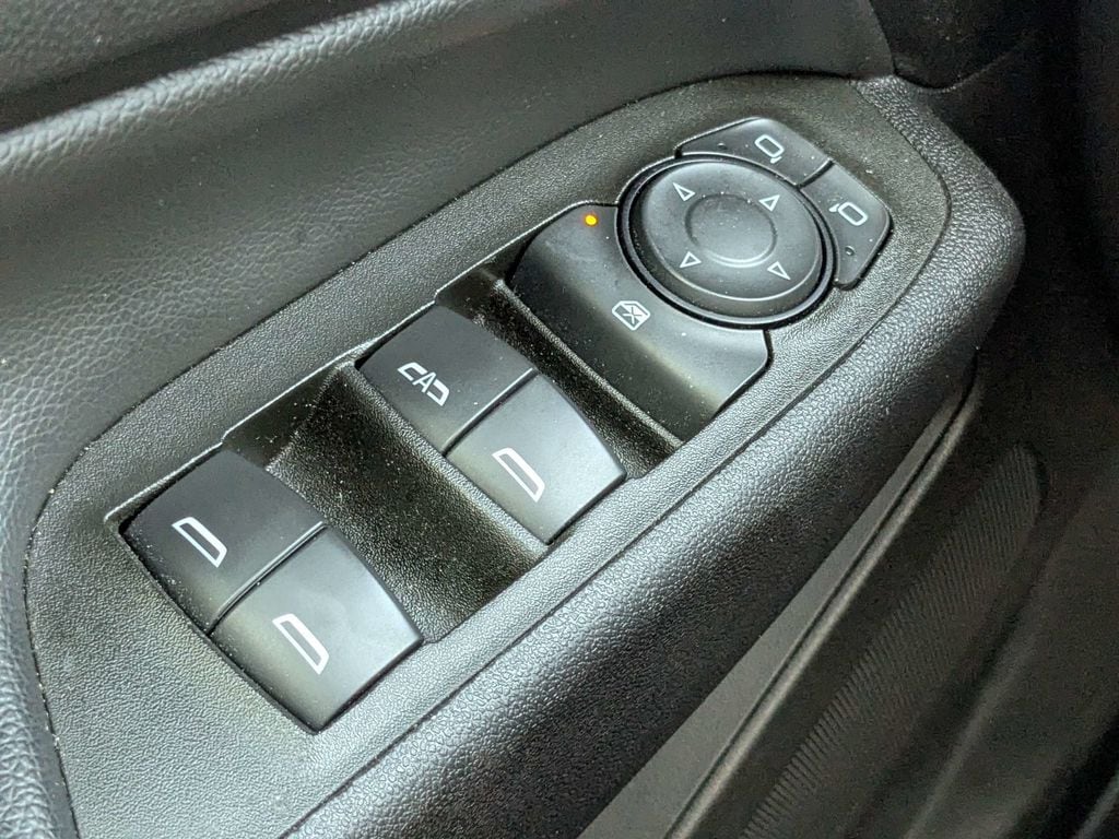 2024 Chevrolet Equinox LT - Photo 26