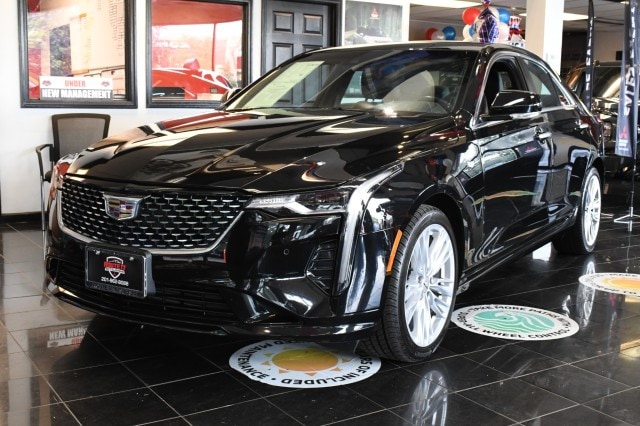 2024 Cadillac CT4