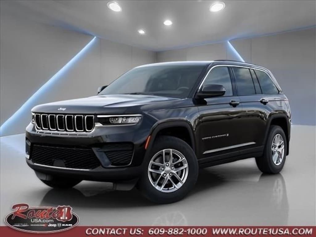 New 2026 Jeep Grand Cherokee LAREDO 4X4 Sport Utility