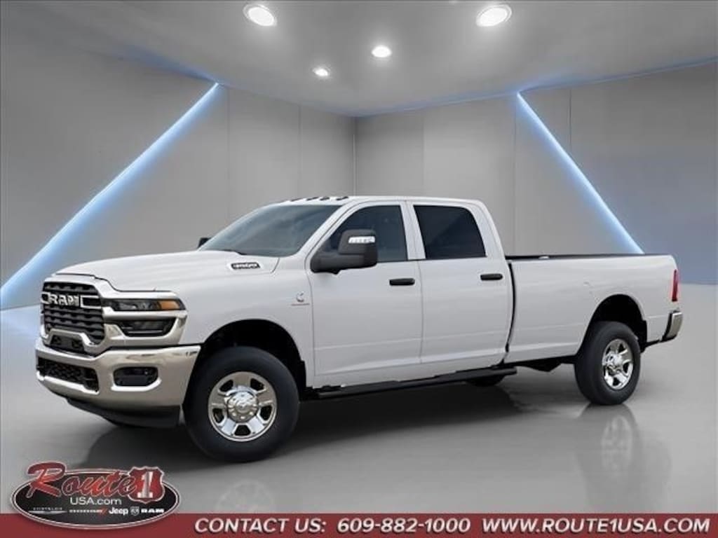 New 2026 Ram 3500 TRADESMAN CREW CAB 4X4 8' BOX Pickup