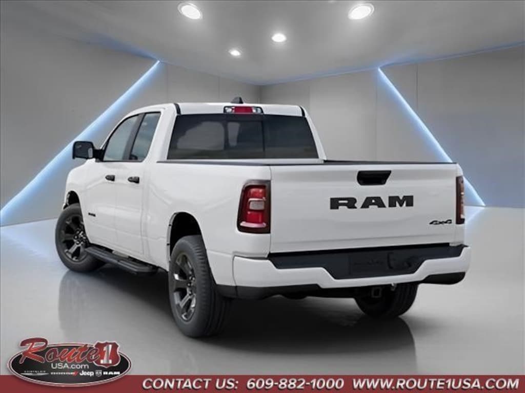 New 2027 Ram 1500 EXPRESS QUAD CAB 4X4 6'4 BOX Pickup