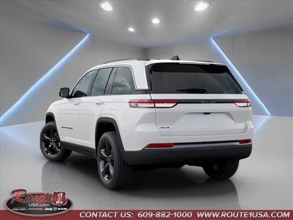 New 2027 Jeep Grand Cherokee LIMITED 4X4 Sport Utility