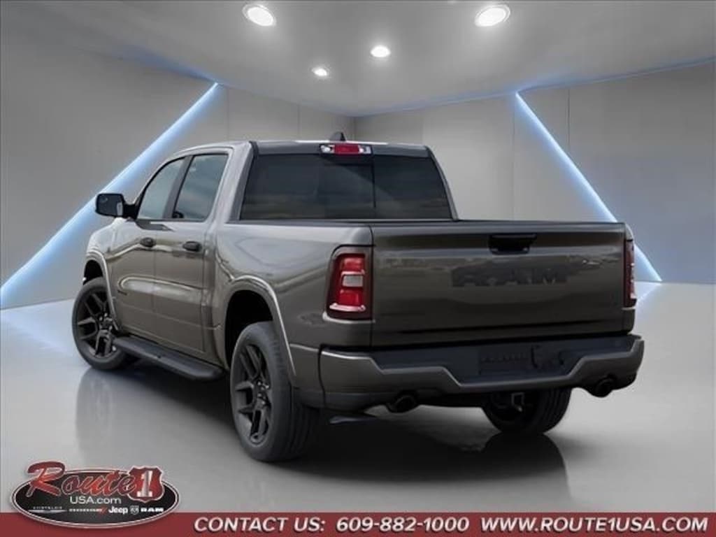 New 2027 Ram 1500 LARAMIE CREW CAB 4X4 5'7 BOX Pickup