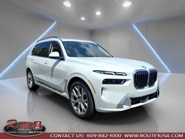2025 BMW X7