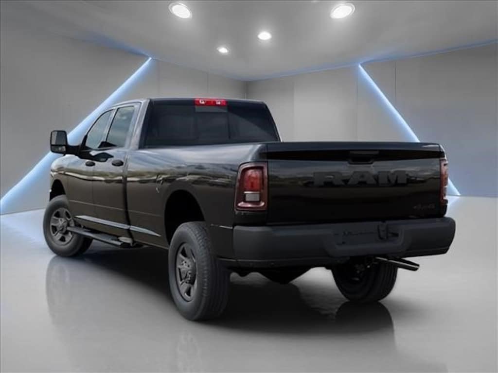 New 2027 Ram 3500 TRADESMAN CREW CAB 4X4 8' BOX Pickup
