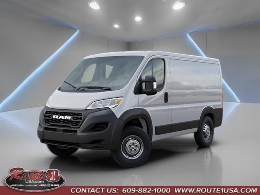 New 2026 Ram ProMaster PROMASTER 1500 TRADESMAN CARGO VAN LOW ROOF 118' W Cargo Van