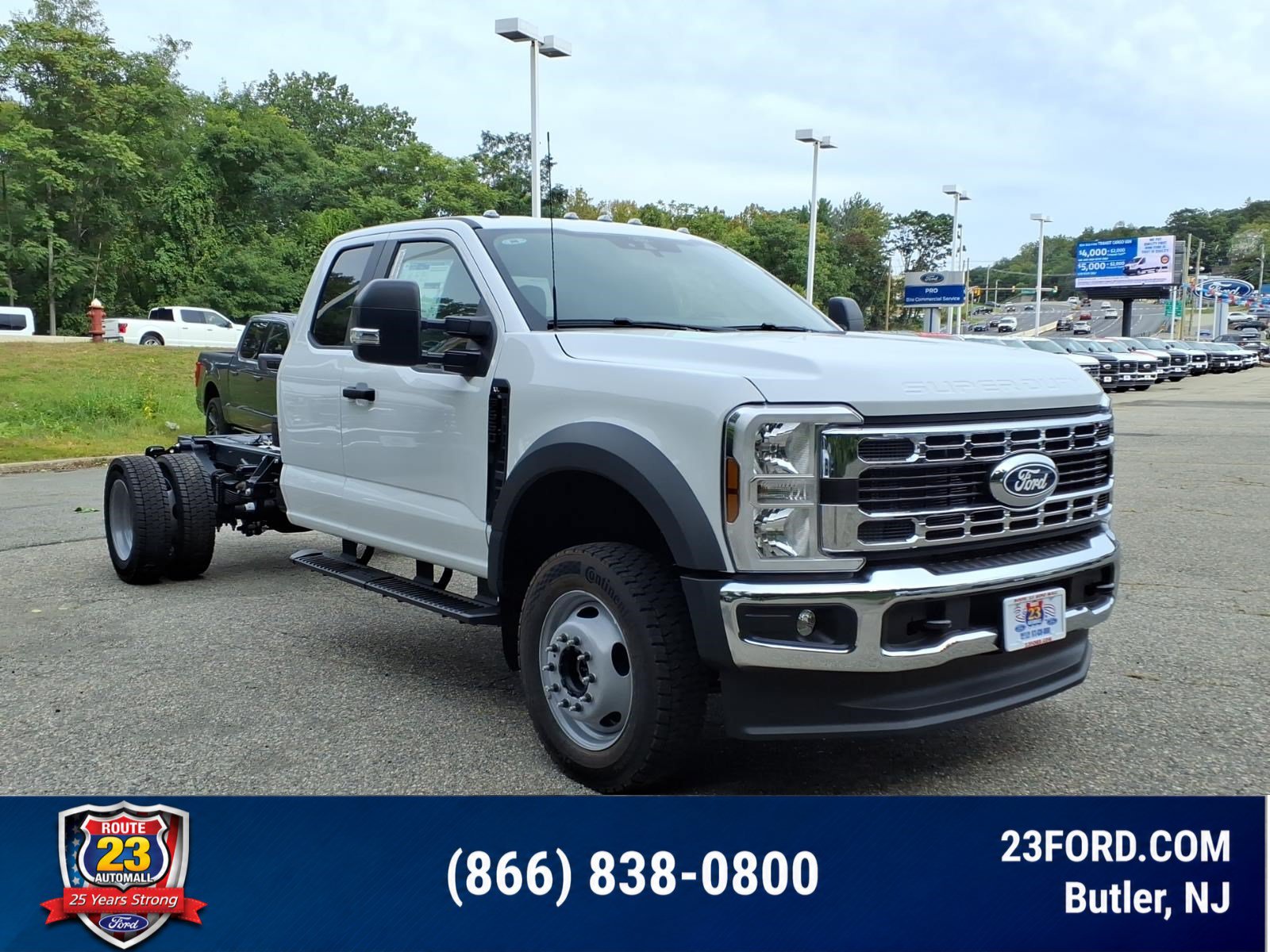 2027 Ford F-550 Chassis Truck Super Cab 