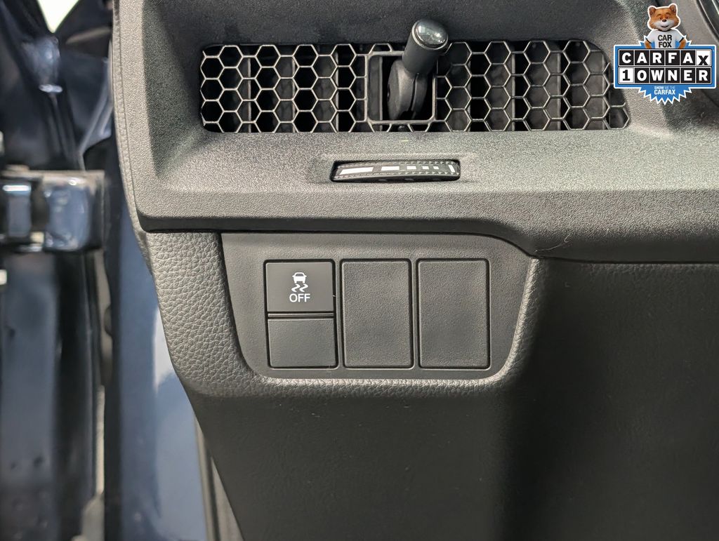 2024 Honda CR-V LX - Photo 21