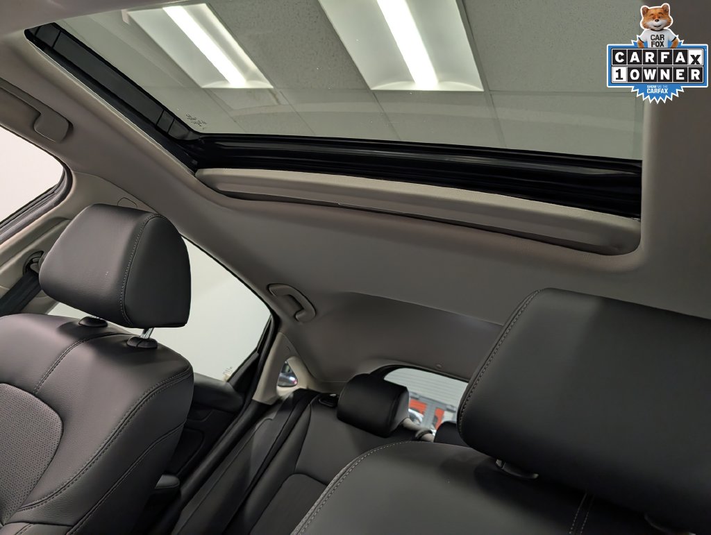 2024 Honda Civic Hatchback EX-L - Photo 26