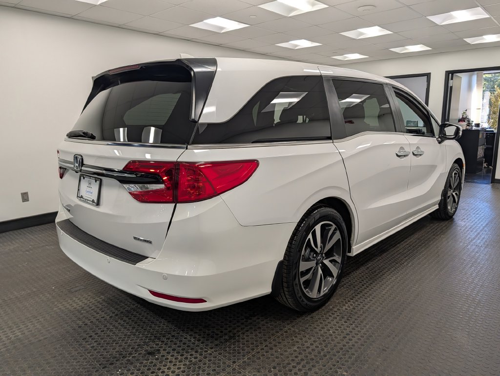 Used 2024 Honda Odyssey Touring Van