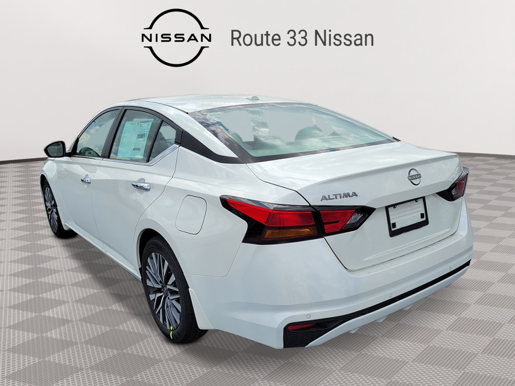 New 2026 Nissan Altima SV Car