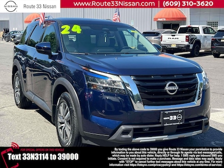 2024 Nissan Pathfinder SL 4WD Sport Utility