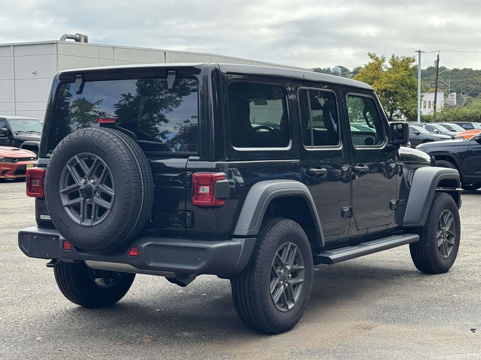 Used 2025 Jeep Wrangler Sport S 4x4 Sport Utility