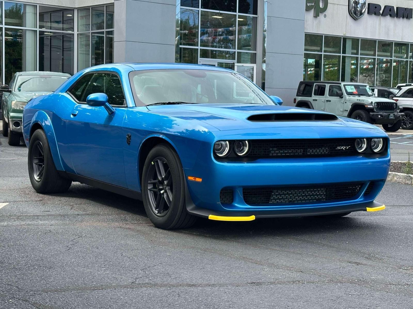 2023 Dodge Challenger SRT