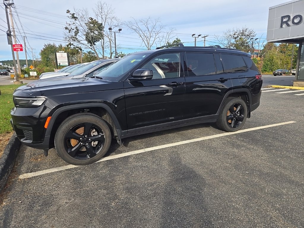 Used 2021 Jeep Grand Cherokee L Laredo SUV