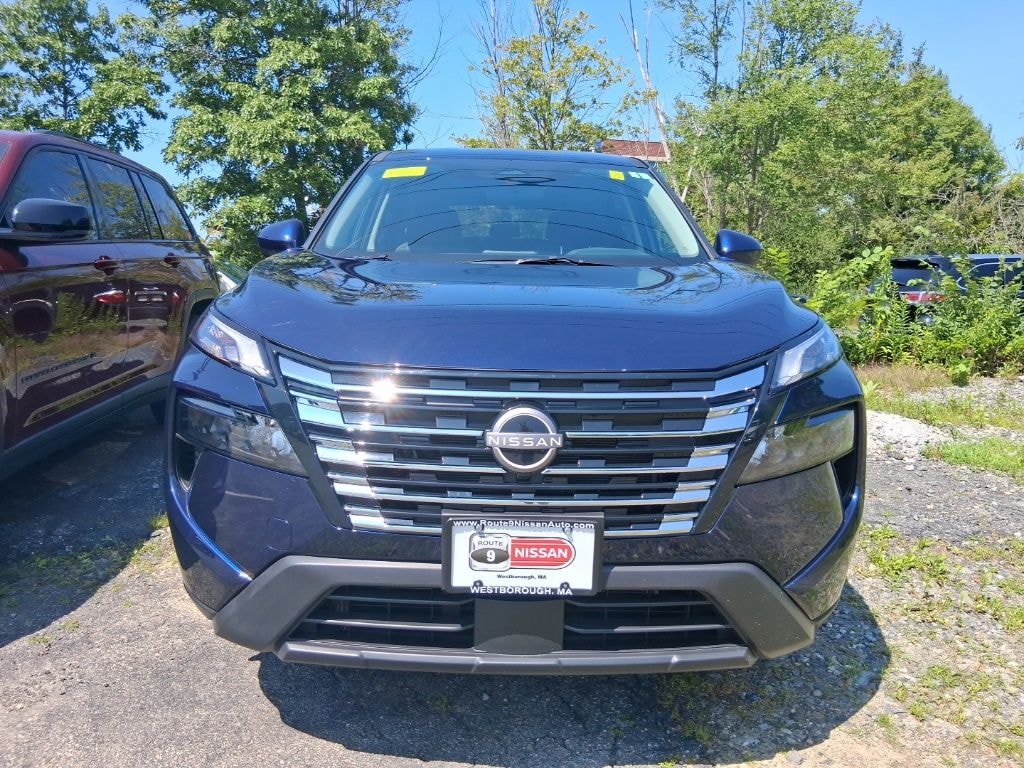 Used 2026 Nissan Rogue SV SUV