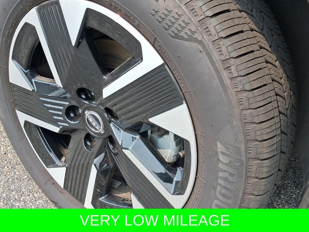 Used 2026 Nissan Kicks SV SUV