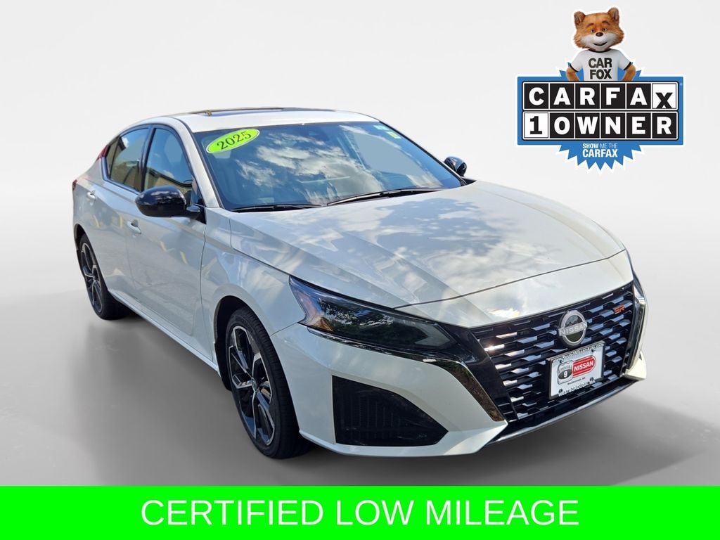 Used 2025 Nissan Altima SR Sedan