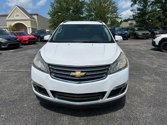 Used 2016 Chevrolet Traverse 1LT with VIN 1GNKRGKD6GJ142761 for sale in Bloomington, IN