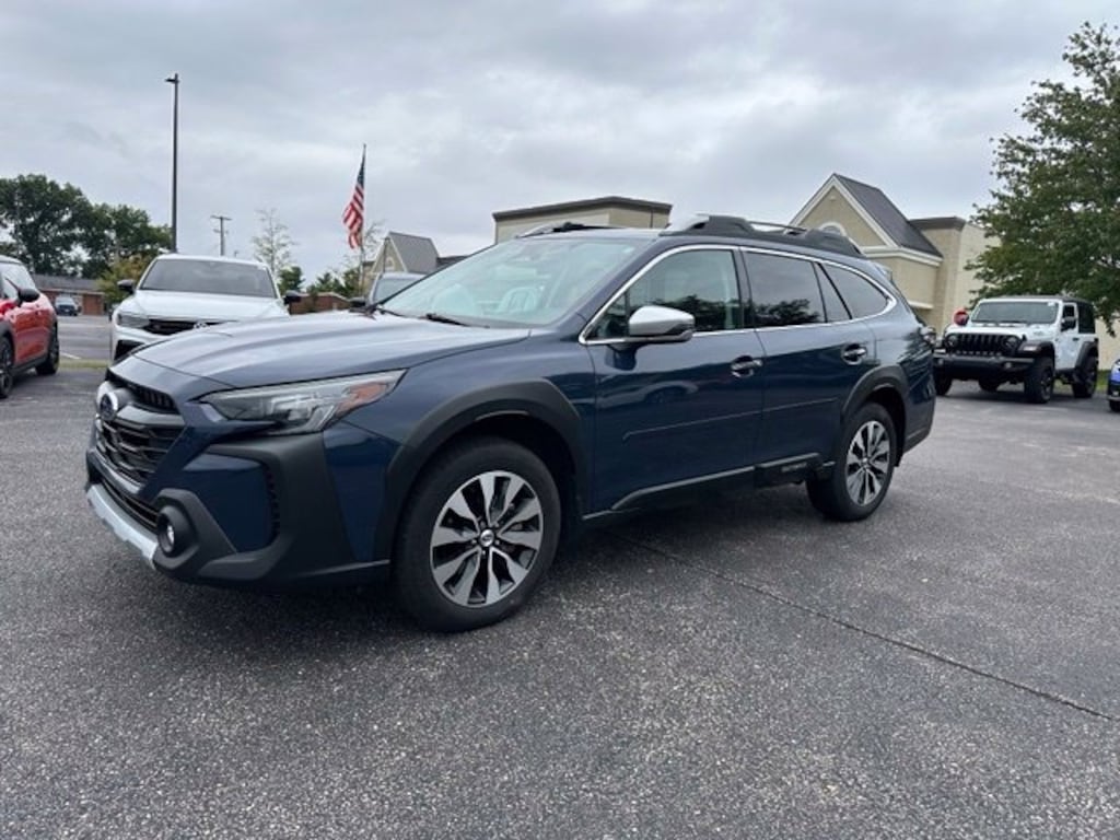 Used 2024 Subaru Outback Touring SUV