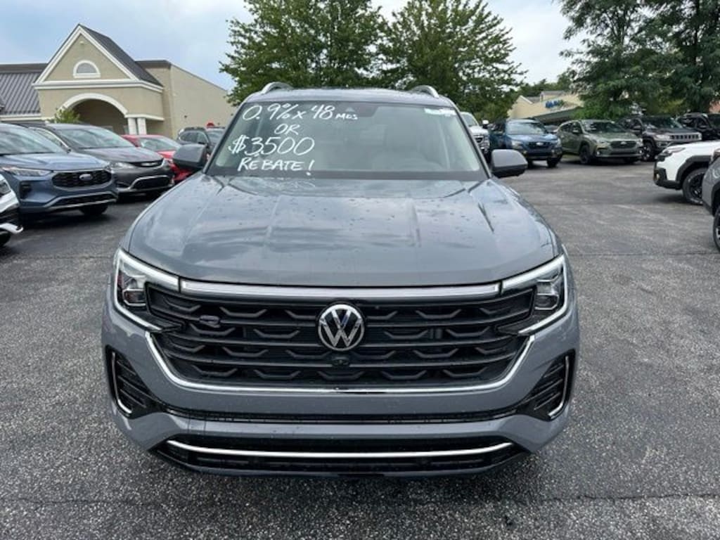 New 2026 Volkswagen Atlas SEL Premium R-Line SUV