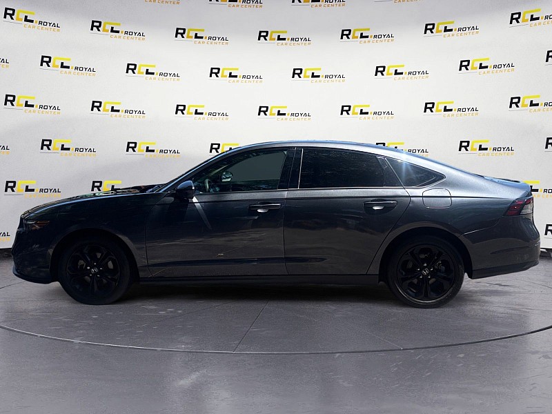 Used 2025 Honda Accord Sedan SE Sedan