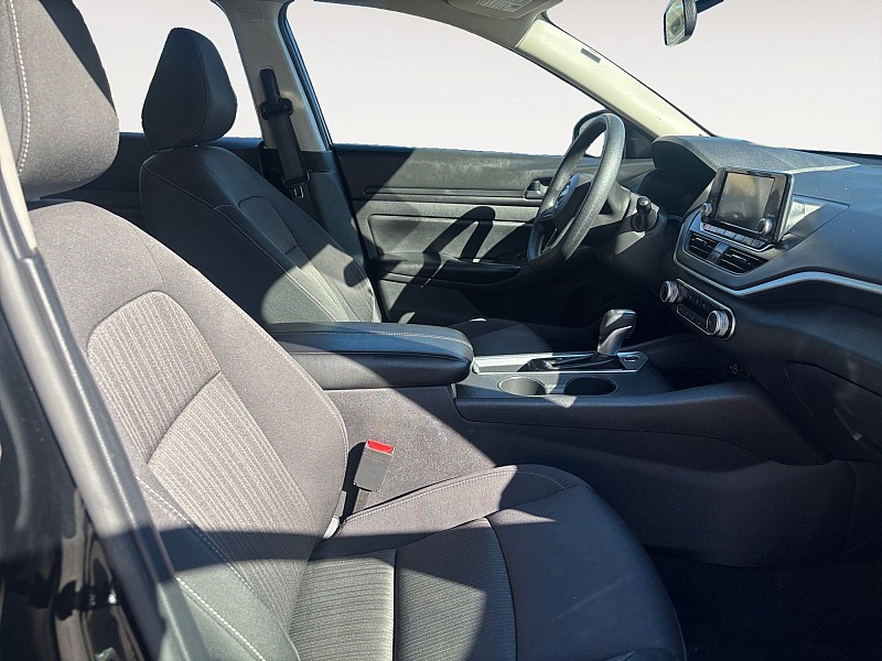2024 Nissan Altima S - Photo 15