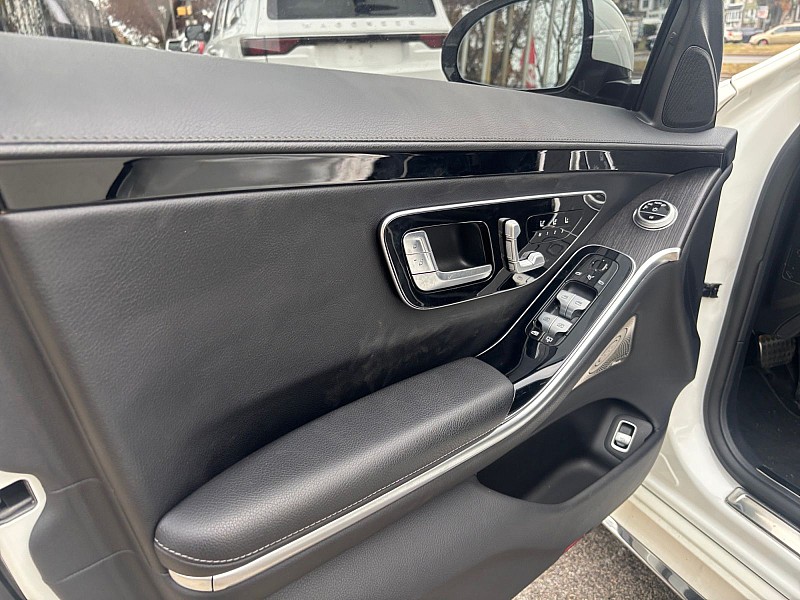 2022 Mercedes-Benz S-Class S 500 - Photo 32