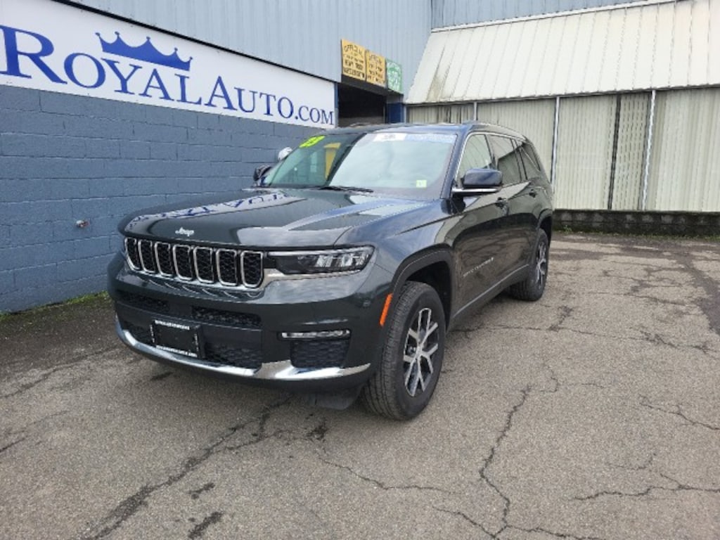 Used 2023 Jeep Grand Cherokee L Limited SUV