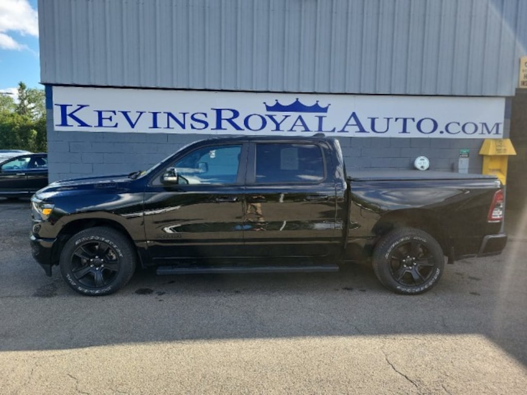 Used 2022 Ram 1500 Big Horn/Lone Star Truck Crew Cab