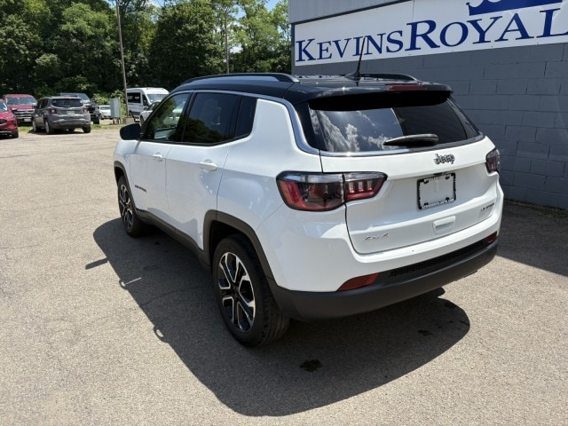 2022 Jeep Compass Limited - Photo 8