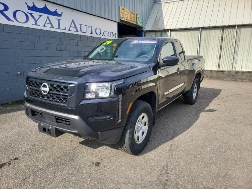 Used 2024 Nissan Frontier S Pickup Truck