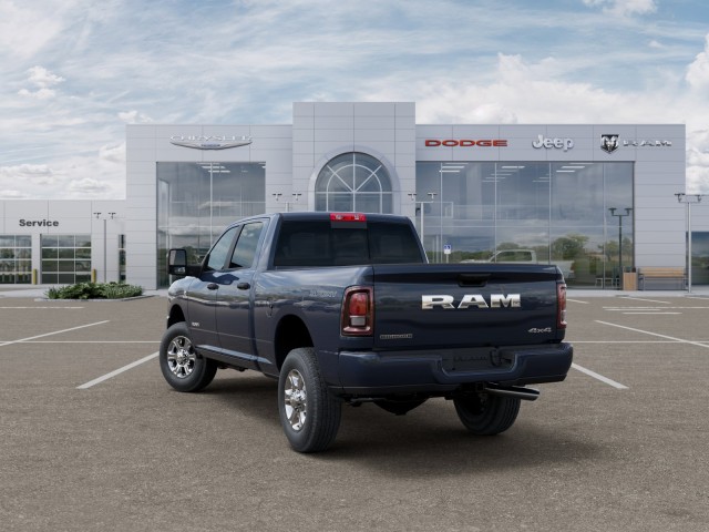 New 2025 Ram 2500 BIG HORN CREW CAB 4X4 6'4 BOX Pickup