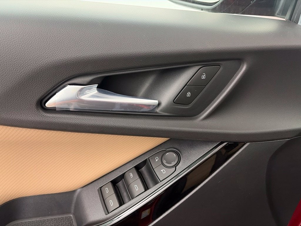 2027 Chevrolet Equinox ACTIV - Photo 12
