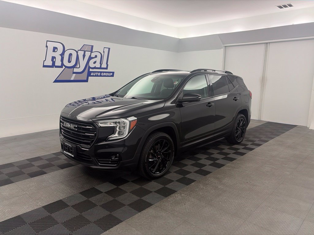 2024 GMC Terrain SLT