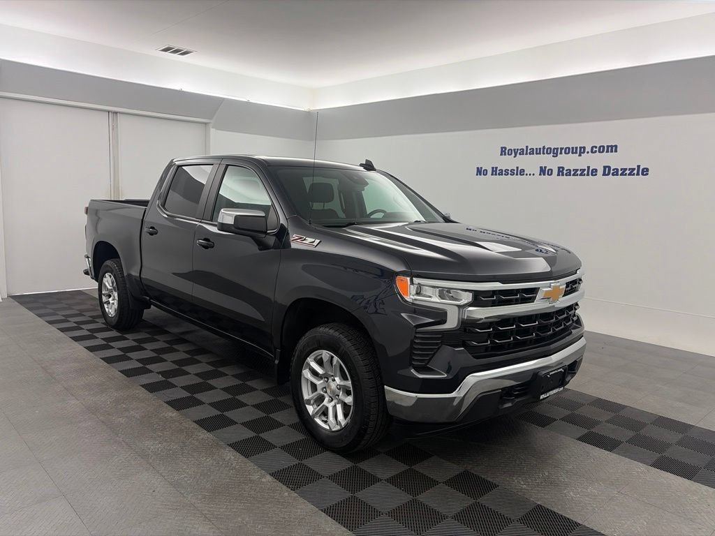 Used 2023 Chevrolet Silverado 1500 LT Truck Crew Cab