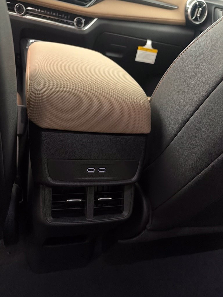 2027 Chevrolet Equinox ACTIV - Photo 35