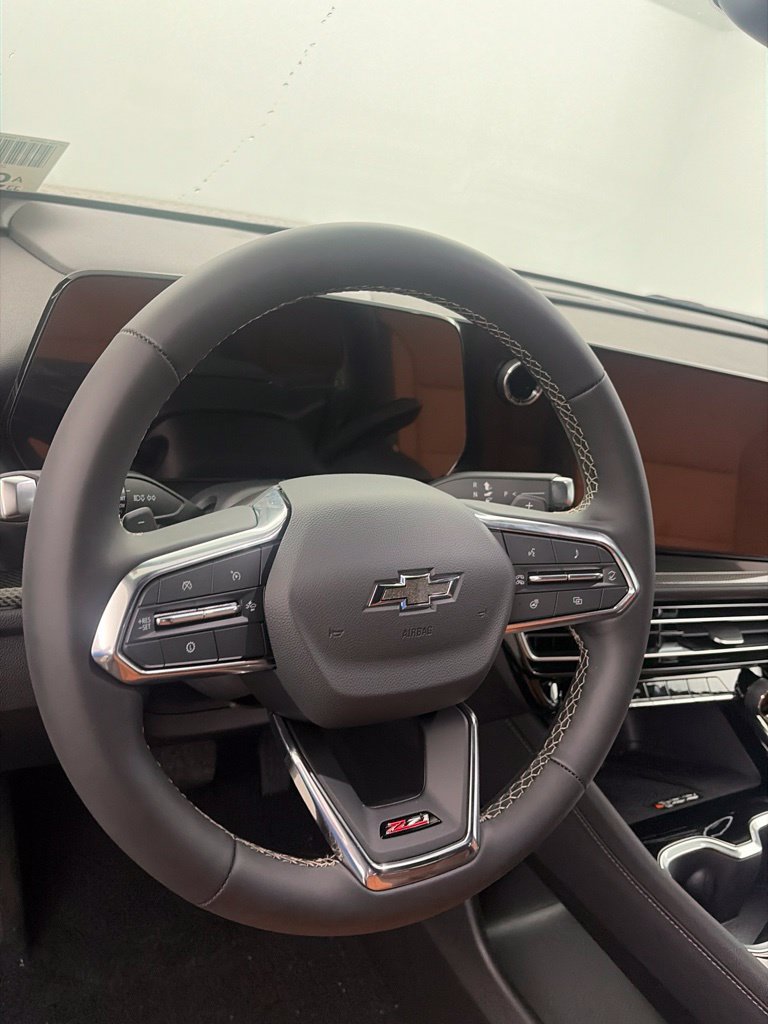 2027 Chevrolet Traverse Z71 - Photo 15