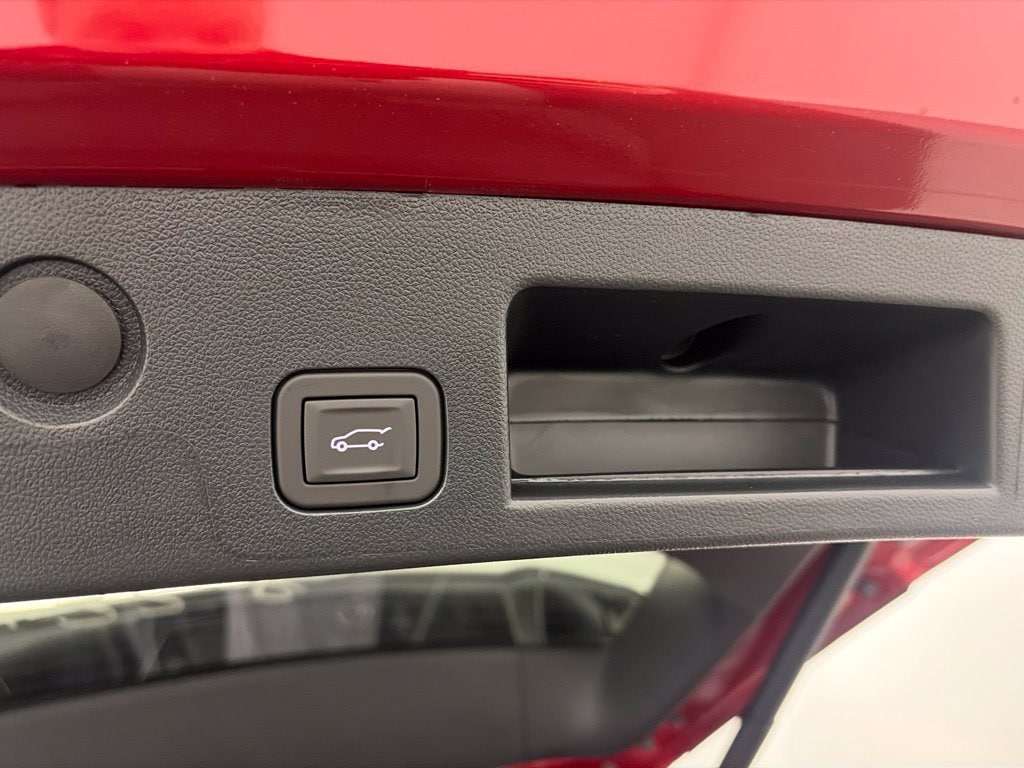 2027 Chevrolet Equinox ACTIV - Photo 38